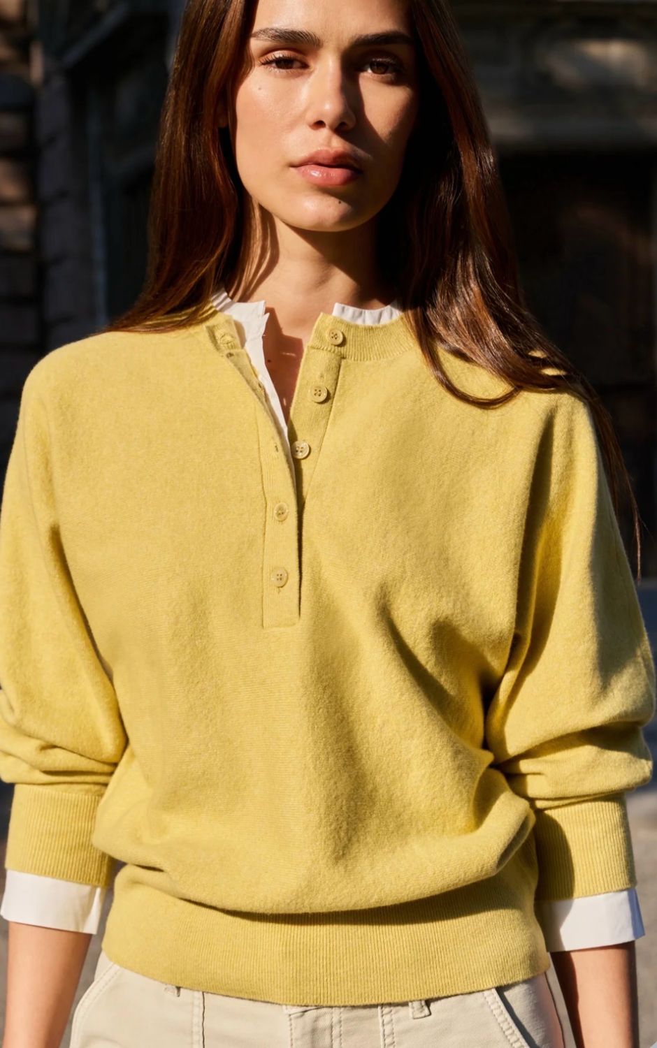 Sweater met blousekraag en knoopdetail Yaya dried Moss green 01-000546-601