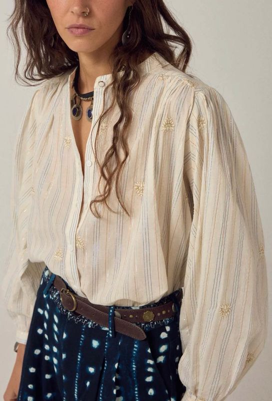 CAROLIENE blouse Maison Hotel starry white