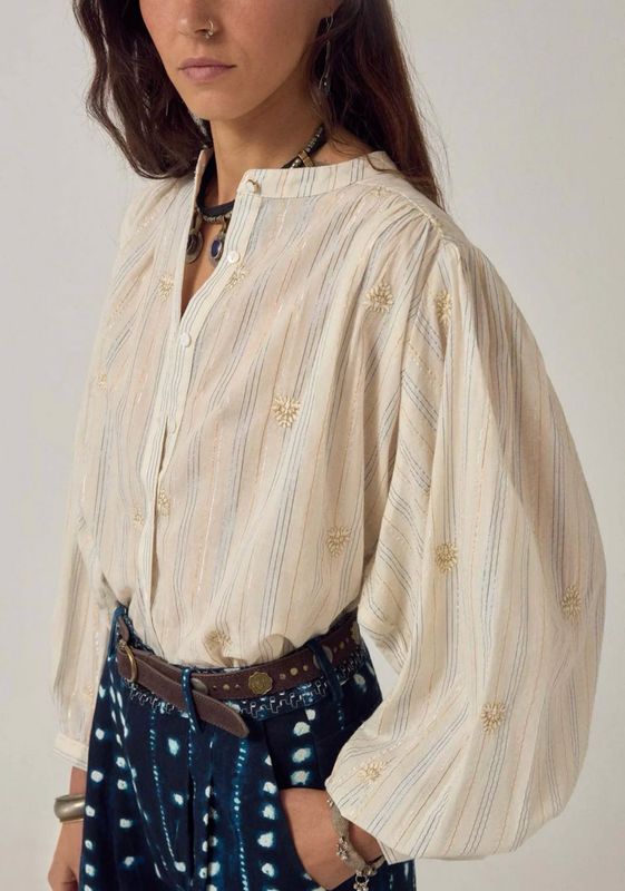 CAROLIENE blouse Maison Hotel starry white