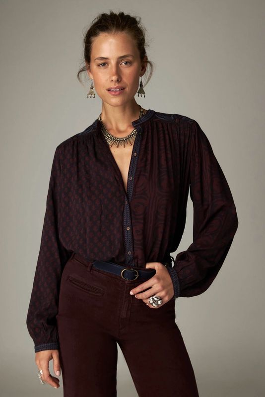 MARIE BLOUSE Maison Hotel muddy waters