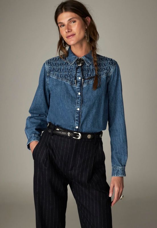 Maison Hotel Kumud Denim Overhemd met Smockwerk – Blue Denim