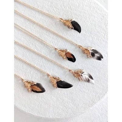 Mini Feather Necklace - Caramel Black