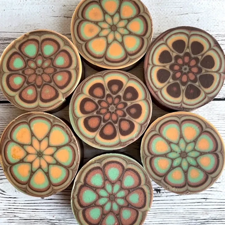 Wood Lily Goat Milk Soap (Passionfruit & Nectarine)