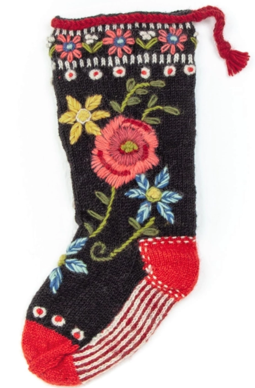 Black Floral Spray Wool Knit Stocking