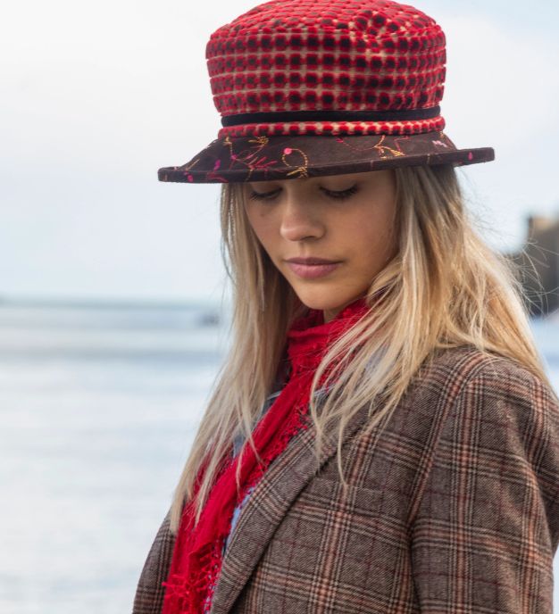PH Small Brim Winter Vintage Fabric Hat Brown and Red Sequins