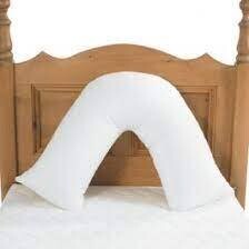 V PILLOW PILLOWCASE -white