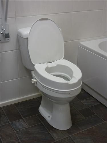 Raised Toilet Seat With Lid 4"
