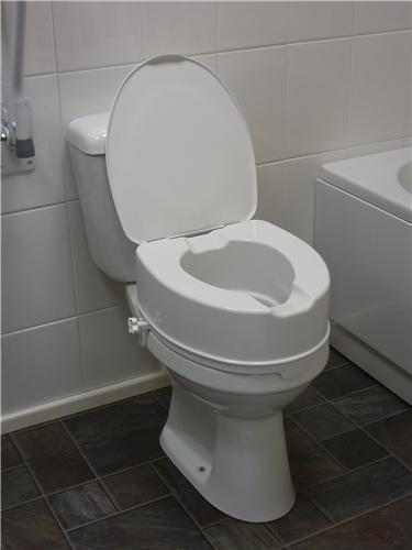 Raised Toilet Seat With Lid 6"