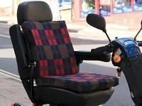 HARLEY 2-WAY SCULPTURED SUPPORT CUSHION