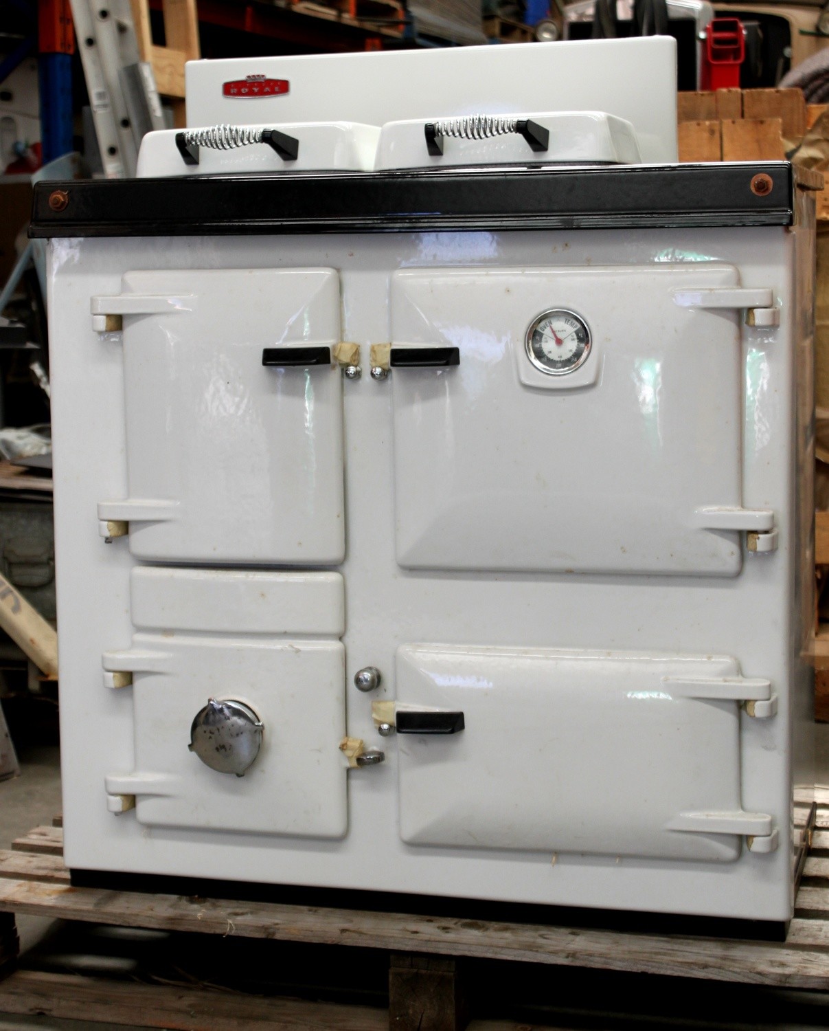RAYBURN ROYAL COOKER - Slow Combustion Wood Fire Stove - FIREWOOD RACK ...
