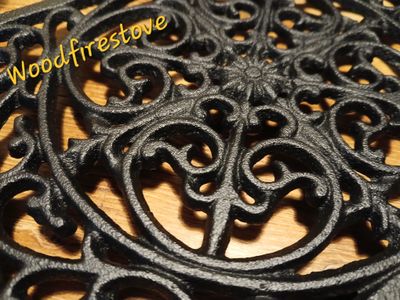 Salisbury TRIVET Cast Iron
