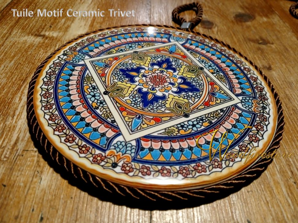Vintage Style Ceramic Heat Resistant Trivet - Tuile Motif