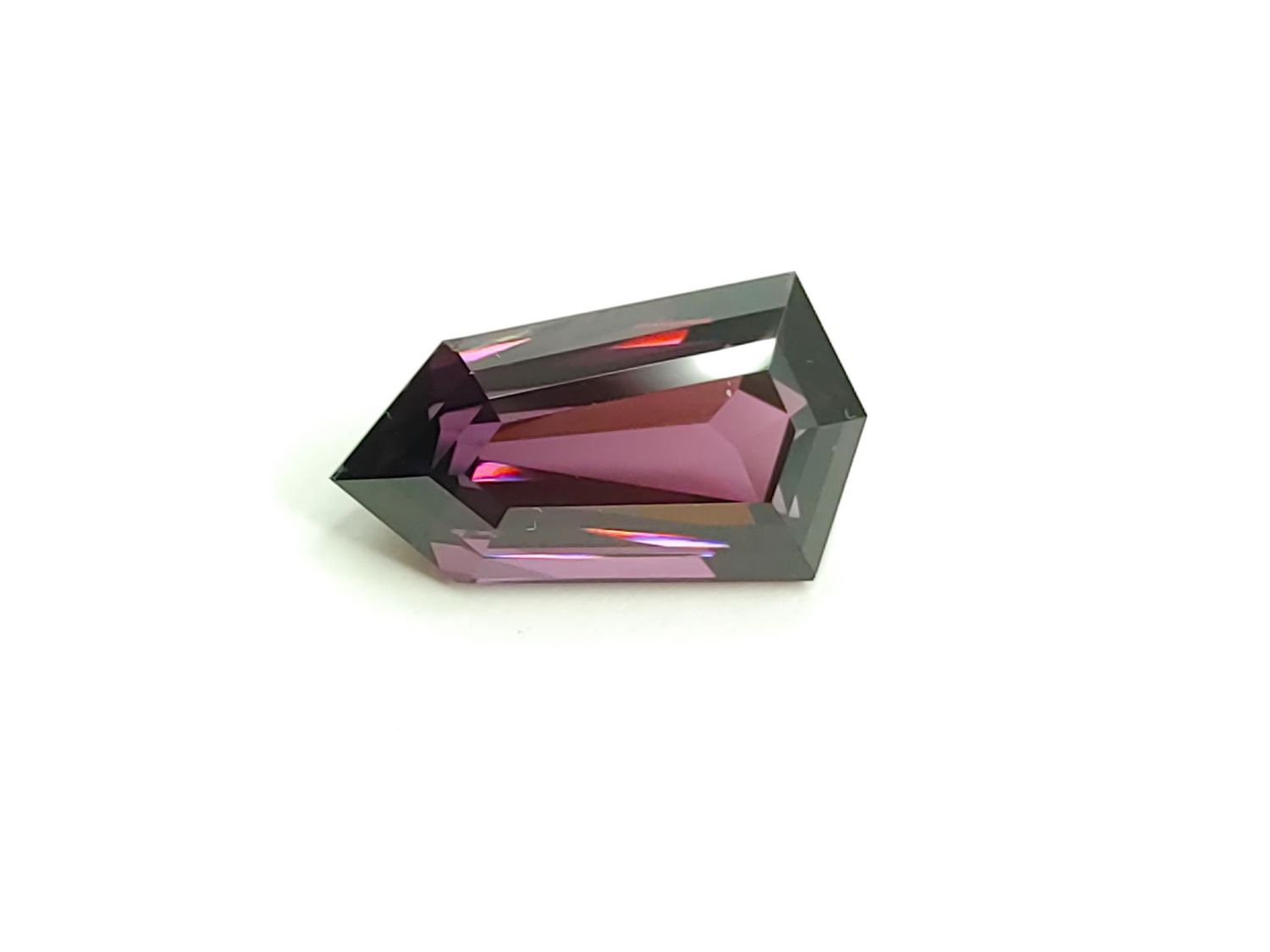 9.31ct Purplish Red Spinel
