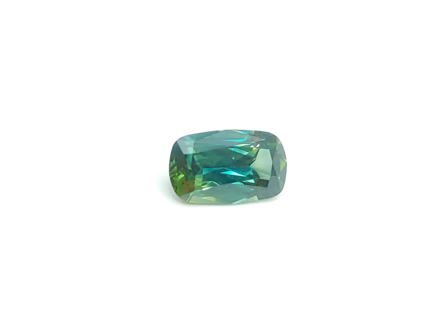 3.72ct Blue Sapphire