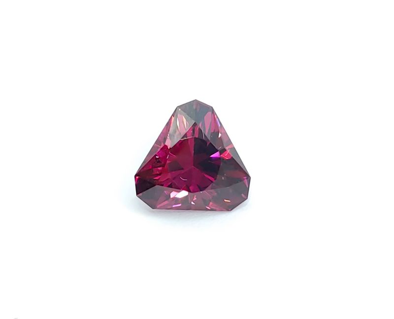 3.84ct Rhodolite Garnet