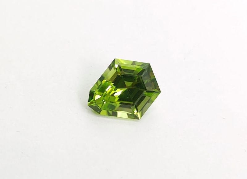 2.47ct Peridot