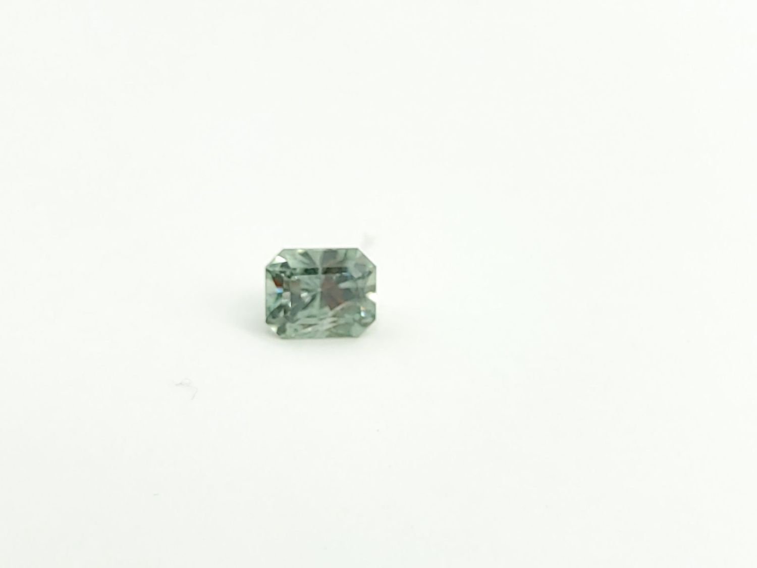 1.35ct Malawi Bluegreen Sapphire