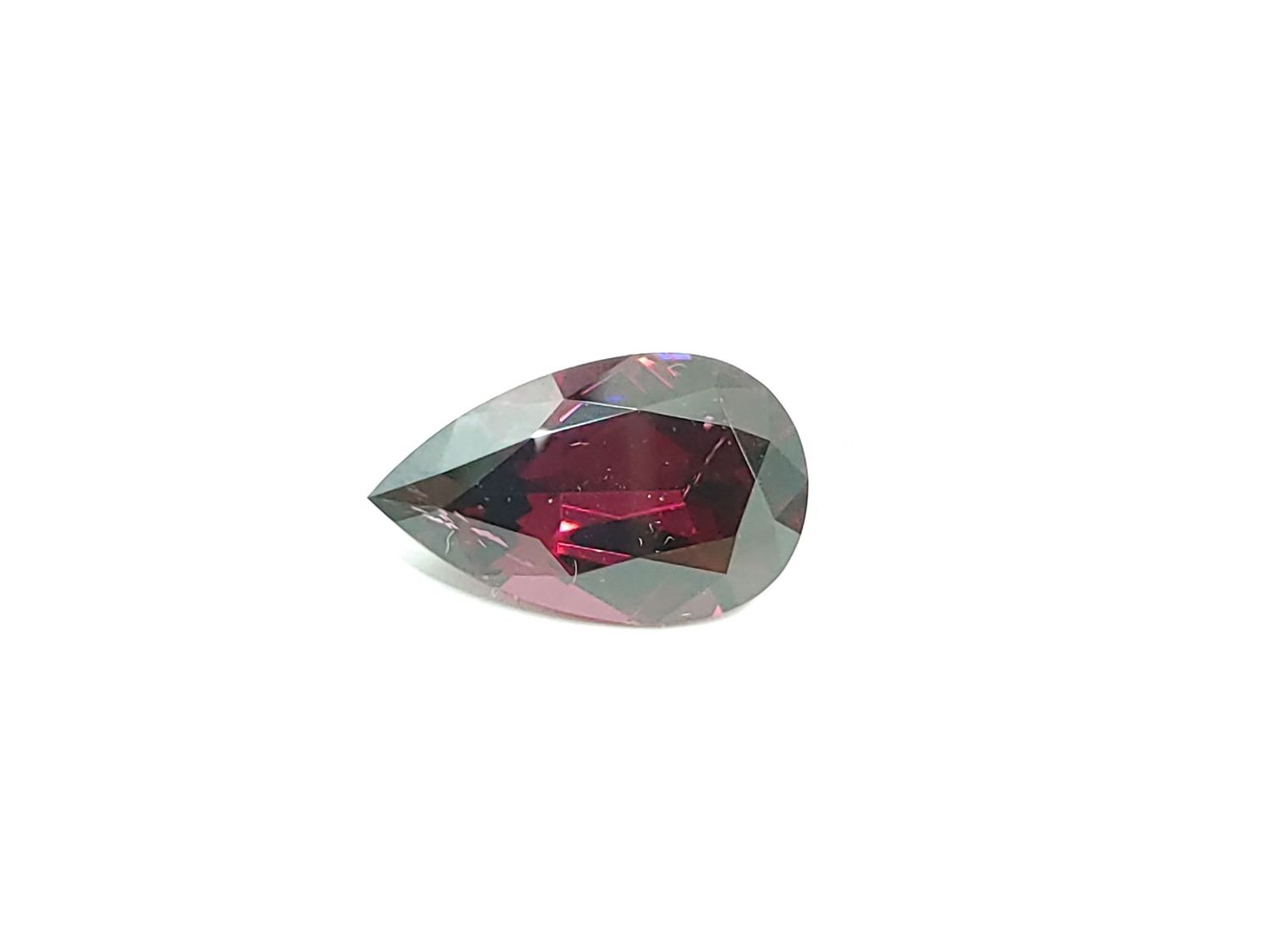16.88ct Malawi Umbalite Garnet