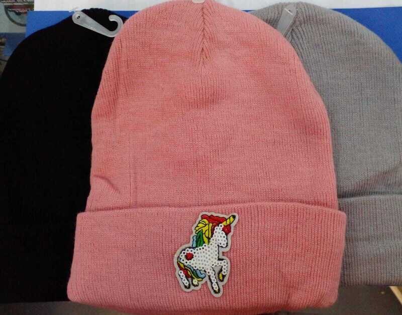 GORRO DE LANA TEJIDO UNICORNIO