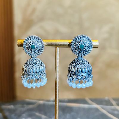 Jhumka midden zilverkleurig