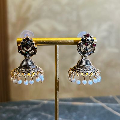 Jhumka groot goudkleurig