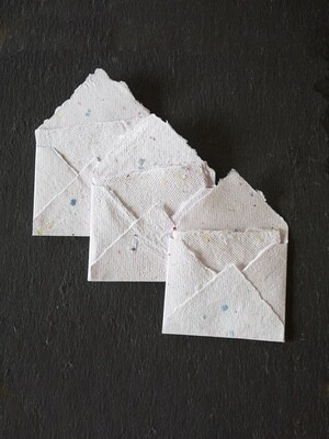Couverts mit Klappkarten – hochweiss Couverts mit Klappkarten – hochweiss
