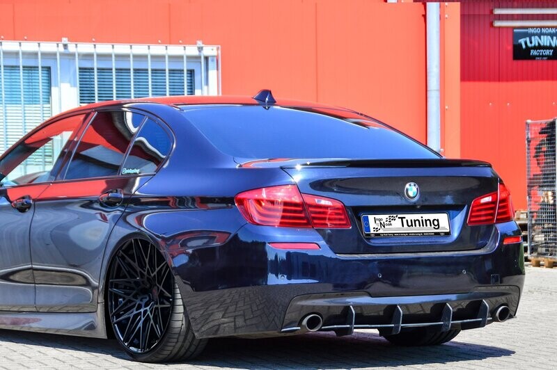 Gefräster Heckansatz für BMW 5er F10/F11 535i+535d mit M-Paket Gefräster Heckansatz für BMW 5er F10/F11 535i+535d mit M-Paket