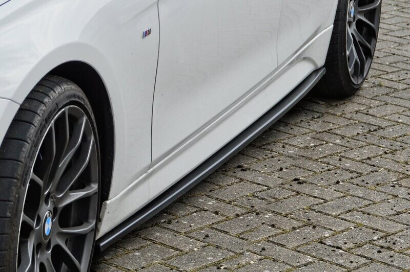 Seitenschweller im Cup Look für BMW X1 E84 Bj. 2009-2012 Seitenschweller im Cup Look für BMW X1 E84 Bj. 2009-2012