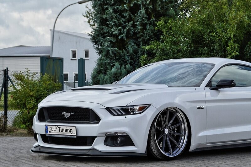Cup Frontspoilerlippe für Ford Mustang GT Cup Frontspoilerlippe für Ford Mustang GT