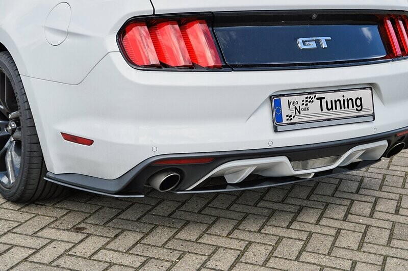 Heckeinsatz inkl. Seitenteilen für Ford Mustang GT Heckeinsatz inkl. Seitenteilen für Ford Mustang GT