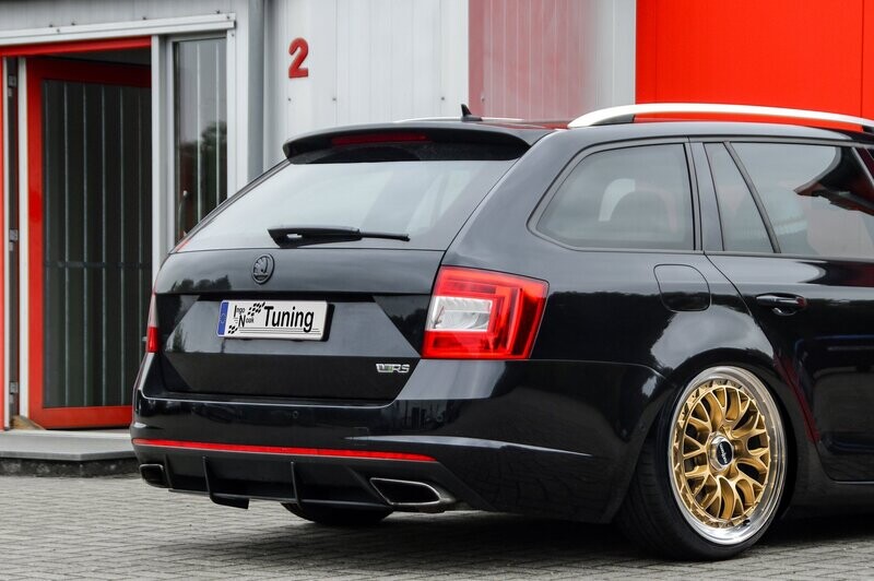 Heckansatz aus ABS für Skoda Octavia Heckansatz aus ABS für Skoda Octavia