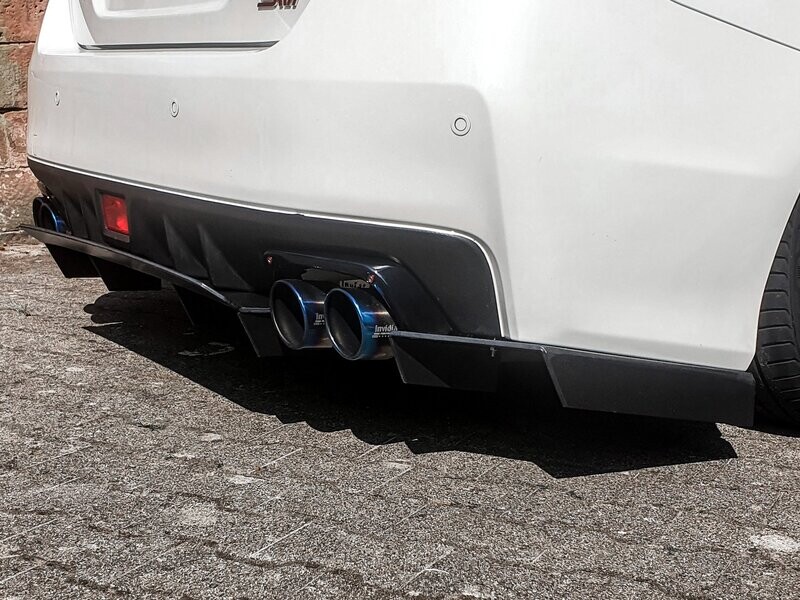Gefräster Heckansatz für Subaru Impreza WRX STi Gefräster Heckansatz für Subaru Impreza WRX STi