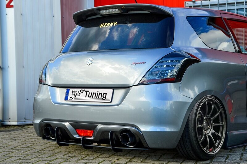 Gefräster Heckansatz mit Finnen für Suzuki Swift Sport NZ/FZ Gefräster Heckansatz mit Finnen für Suzuki Swift Sport NZ/FZ