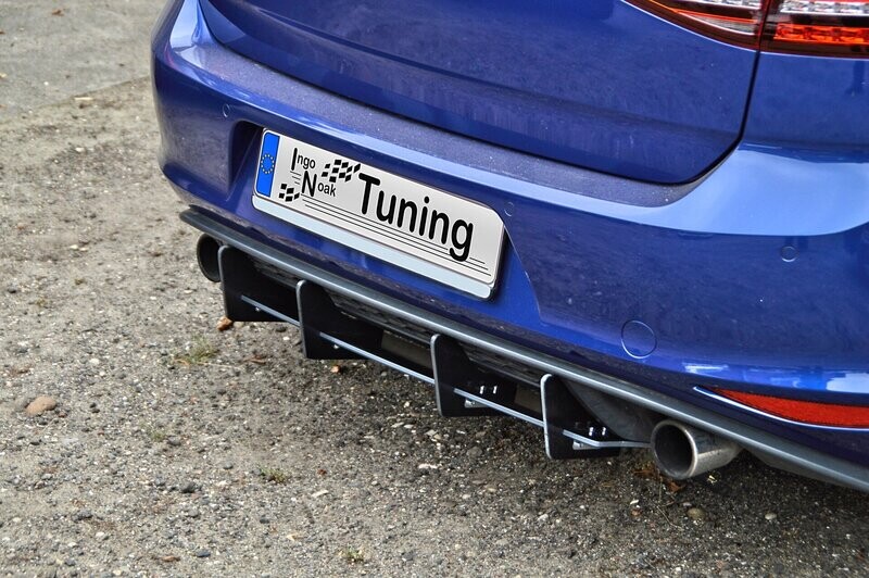 Gefräster Heckansatz mit Finnen für VW Golf 7 GTI + GTD Gefräster Heckansatz mit Finnen für VW Golf 7 GTI + GTD