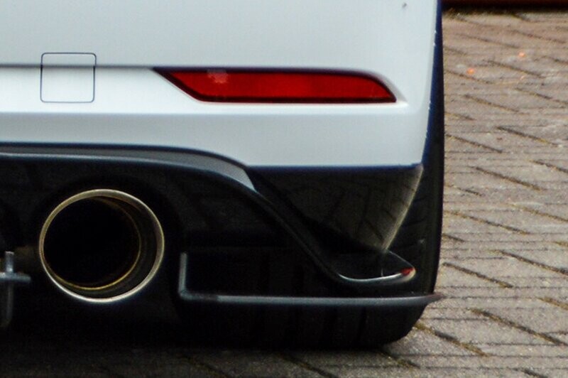 Racing Heckansatz Seitenteile für VW Golf 7 GTI TCR Racing Heckansatz Seitenteile für VW Golf 7 GTI TCR