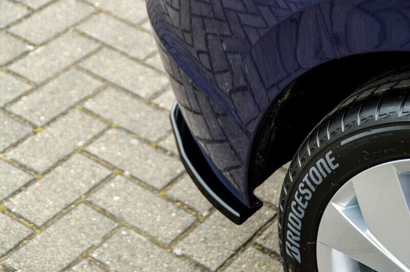 Heckansatz Seitenteile aus ABS für VW Golf 8 Heckansatz Seitenteile aus ABS für VW Golf 8