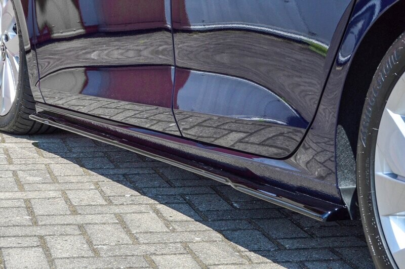 CUP Seitenschweller aus ABS für VW Golf 8 CUP Seitenschweller aus ABS für VW Golf 8
