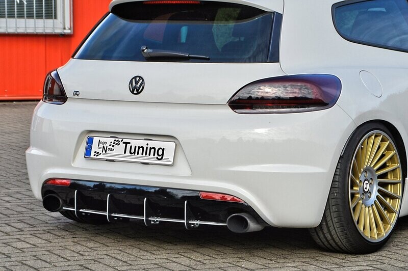 Gefräster Heckansatz mit Finnen für VW Scirocco R 13 Gefräster Heckansatz mit Finnen für VW Scirocco R 13