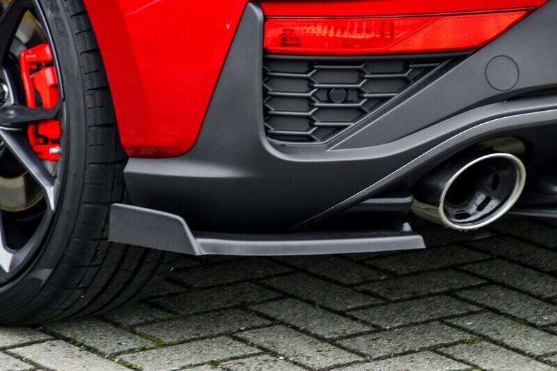 Heckansatz Seitenteile mit Wing für Hyundai I30N Heckansatz Seitenteile mit Wing für Hyundai I30N
