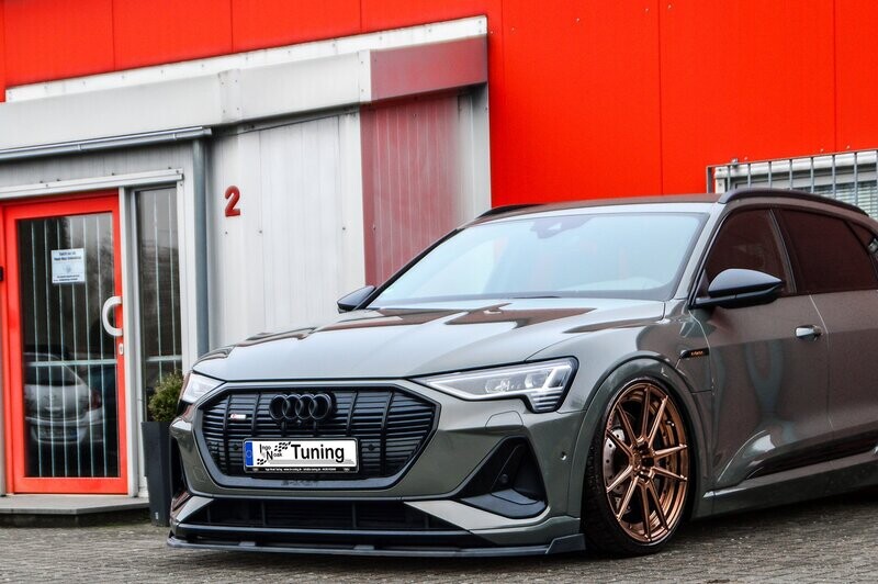 Cup Frontspoilerlippe mit Wing für Audi E-Tron Quattro +Sportback Cup Frontspoilerlippe mit Wing für Audi E-Tron Quattro +Sportback