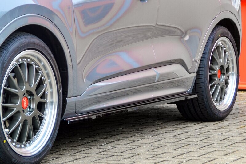 CUP Seitenschweller für Ford Kuga 3 DFK ab Bj. 2019- CUP Seitenschweller für Ford Kuga 3 DFK ab Bj. 2019-