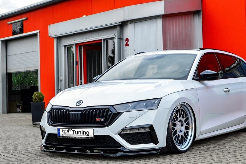 Cup Frontspoilerlippe mit Wings für Skoda Octavia RS NX ab Bj.2020- Cup Frontspoilerlippe mit Wings für Skoda Octavia RS NX ab Bj.2020-