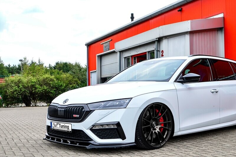 Cup Frontspoilerlippe für Skoda Octavia RS NX ab Bj.2020- Cup Frontspoilerlippe für Skoda Octavia RS NX ab Bj.2020-