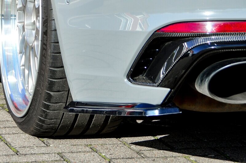 Heckansatz Seitenteile aus ABS für Audi RS4 B9 Heckansatz Seitenteile aus ABS für Audi RS4 B9