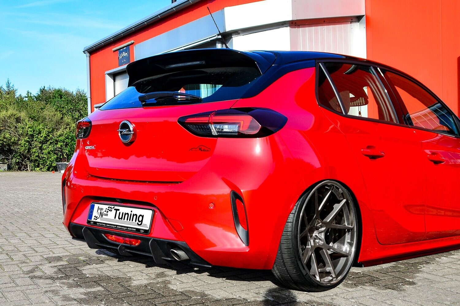 Gefräster Heckansatz mit Finnen für Opel Corsa F GS-Line