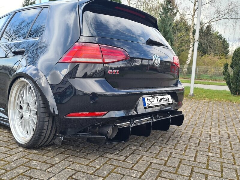 Gefräster Heckansatz mit Seitenteilen für VW Golf 7 GTI Facelift Gefräster Heckansatz mit Seitenteilen für VW Golf 7 GTI Facelift