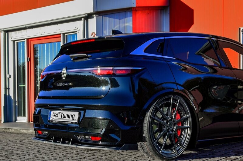 Heckansatz mit Wings aus ABS für Renault Megane E-Tech Elektric RCB Heckansatz mit Wings aus ABS für Renault Megane E-Tech Elektric RCB