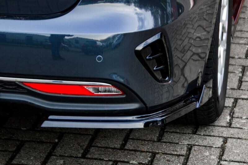 Heckdiffusor Seitenteile mit Wing für Kia Ceed CD SWab Bj. 2021- Heckdiffusor Seitenteile mit Wing für Kia Ceed CD SWab Bj. 2021-
