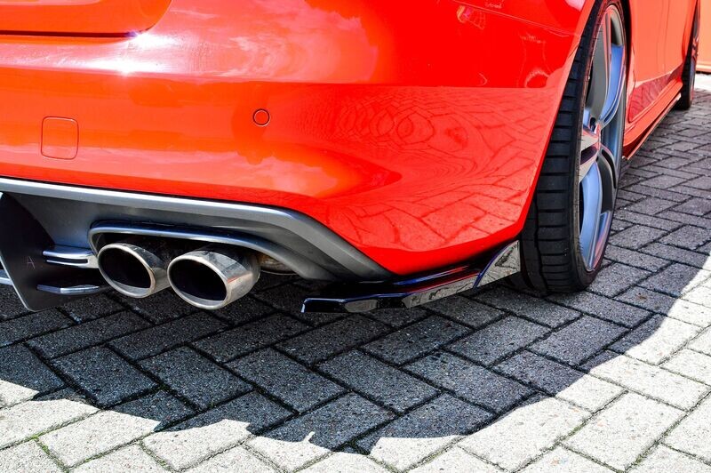 Heckansatz Seitenteile mit Wings für Audi S4 B8 Heckansatz Seitenteile mit Wings für Audi S4 B8