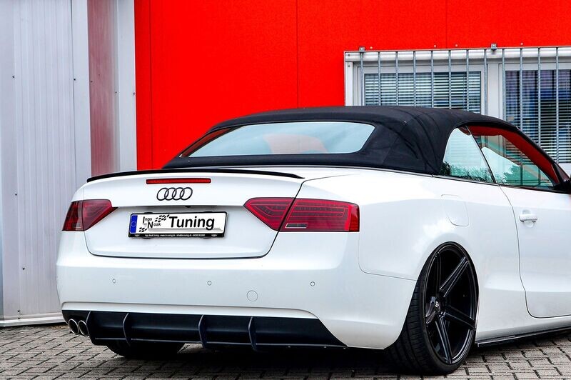 Gesfräster Heckansatz für Audi A5 B8 Facelift ohne S-Line Gesfräster Heckansatz für Audi A5 B8 Facelift ohne S-Line
